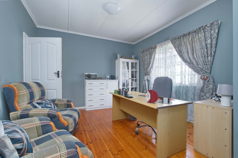3 Bedroom Property for Sale in Heuwelkruin Eastern Cape